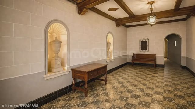 24 bedroom Villa for sale in Calamocha - € 550,000 (Ref: 9819727)