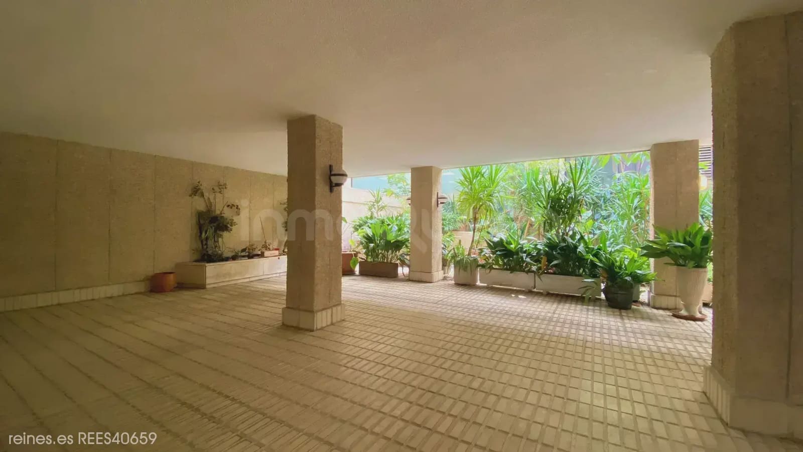 3 soveværelse Lejlighed til salg i Madrid by med garage - € 890.000 (Ref: 9825817)