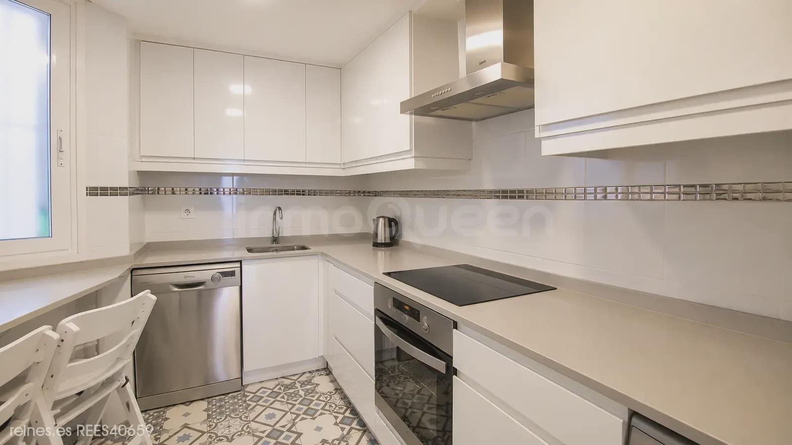 3 soveværelse Lejlighed til salg i Madrid by med garage - € 890.000 (Ref: 9825817)