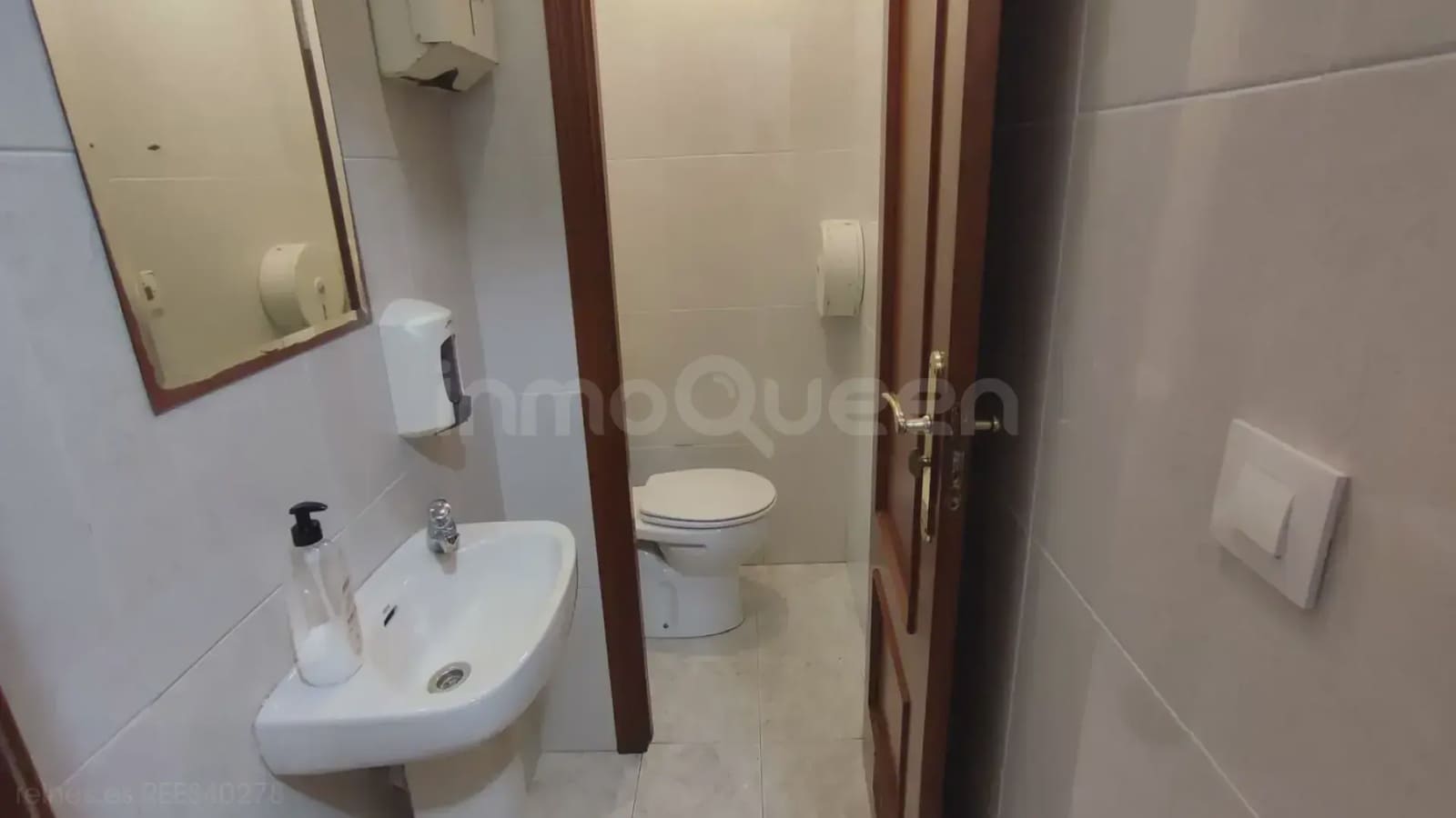 Business for sale in Mieres - € 130,000 (Ref: 9826049)