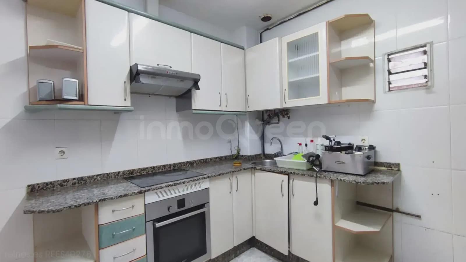 Business for sale in Mieres - € 130,000 (Ref: 9826049)