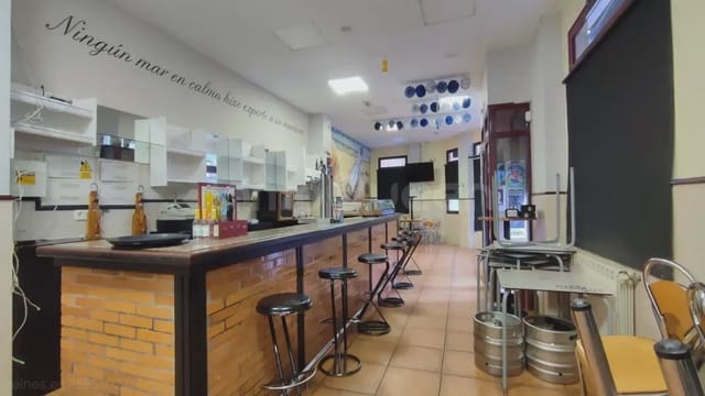 Business for sale in Mieres - € 130,000 (Ref: 9826049)