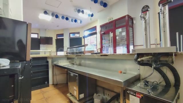 Business for sale in Mieres - € 130,000 (Ref: 9826049)