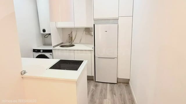 1 soveværelse Lejlighed til salg i Cuatro Caminos, Madrid by - € 450.000 (Ref: 9830504)