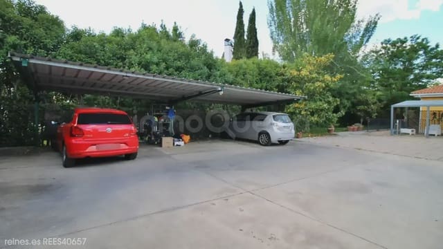 4 soveværelse Finca/Landehus til salg i Alcorcón med garage - € 1.090.000 (Ref: 9830505)