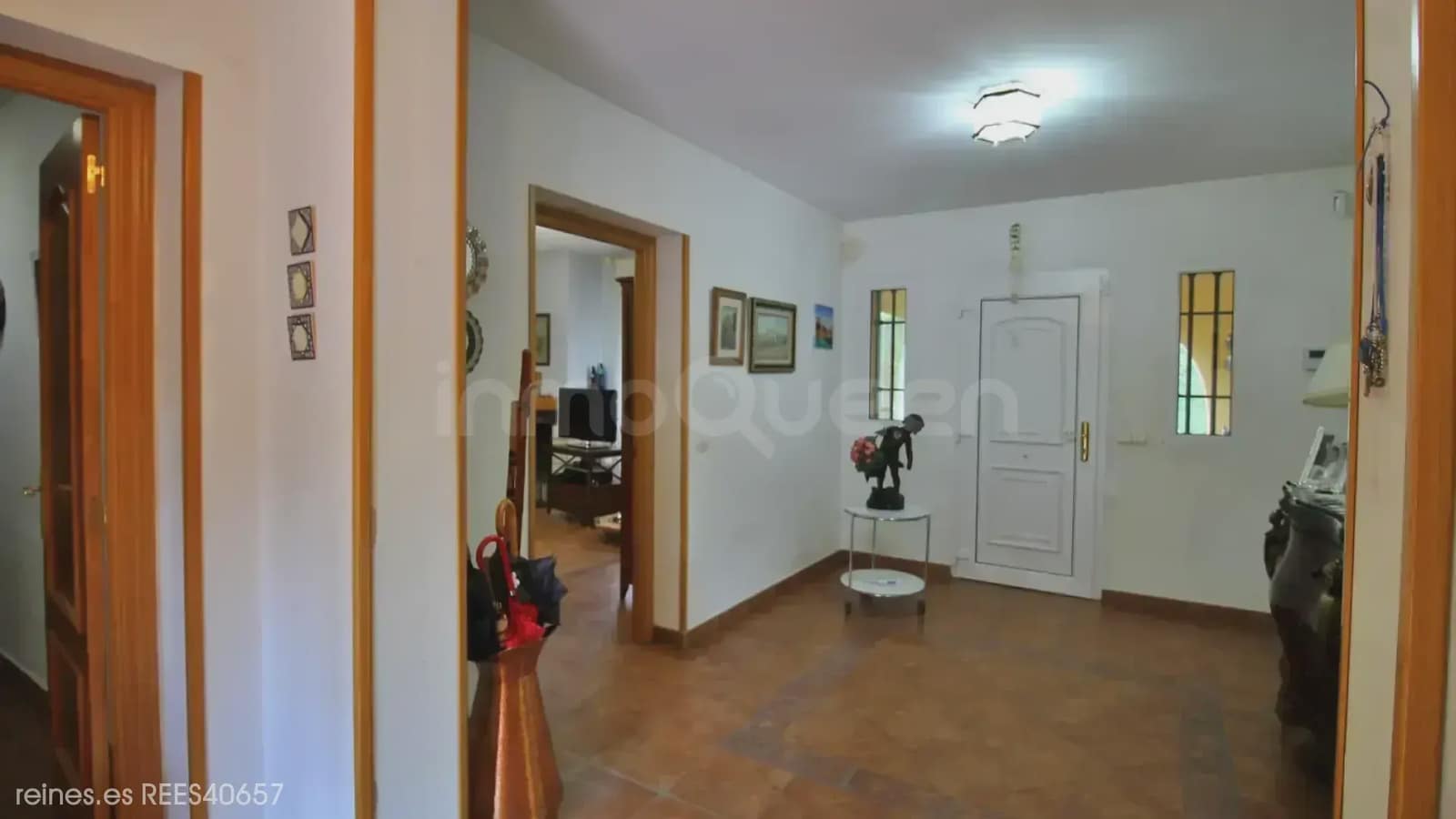 4 soveværelse Finca/Landehus til salg i Alcorcon med garage - € 1.090.000 (Ref: 9830505)