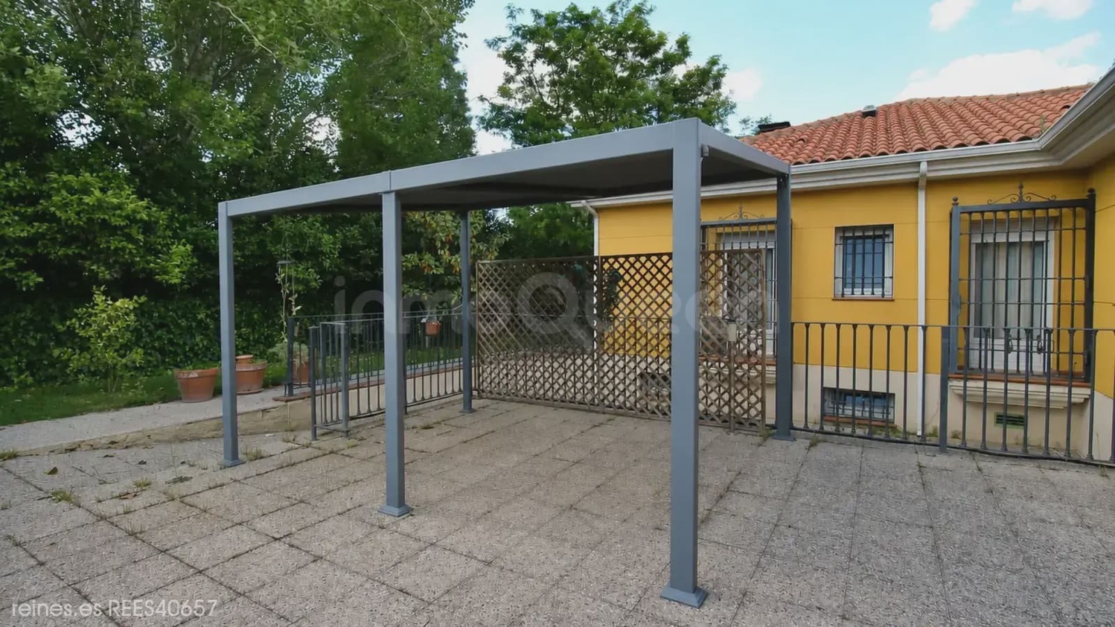 4 soveværelse Finca/Landehus til salg i Alcorcon med garage - € 1.090.000 (Ref: 9830505)