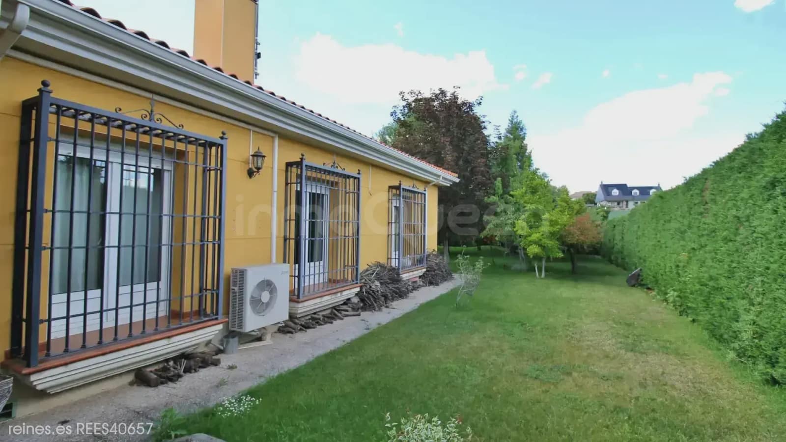 4 soveværelse Finca/Landehus til salg i Alcorcon med garage - € 1.090.000 (Ref: 9830505)