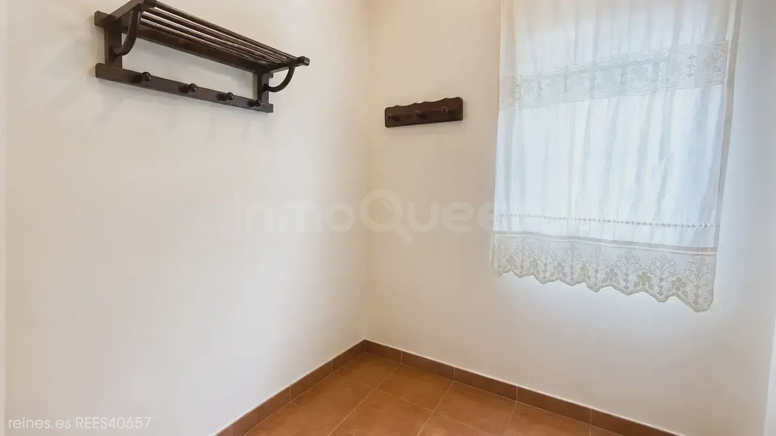4 soveværelse Finca/Landehus til salg i Alcorcon med garage - € 1.090.000 (Ref: 9830505)
