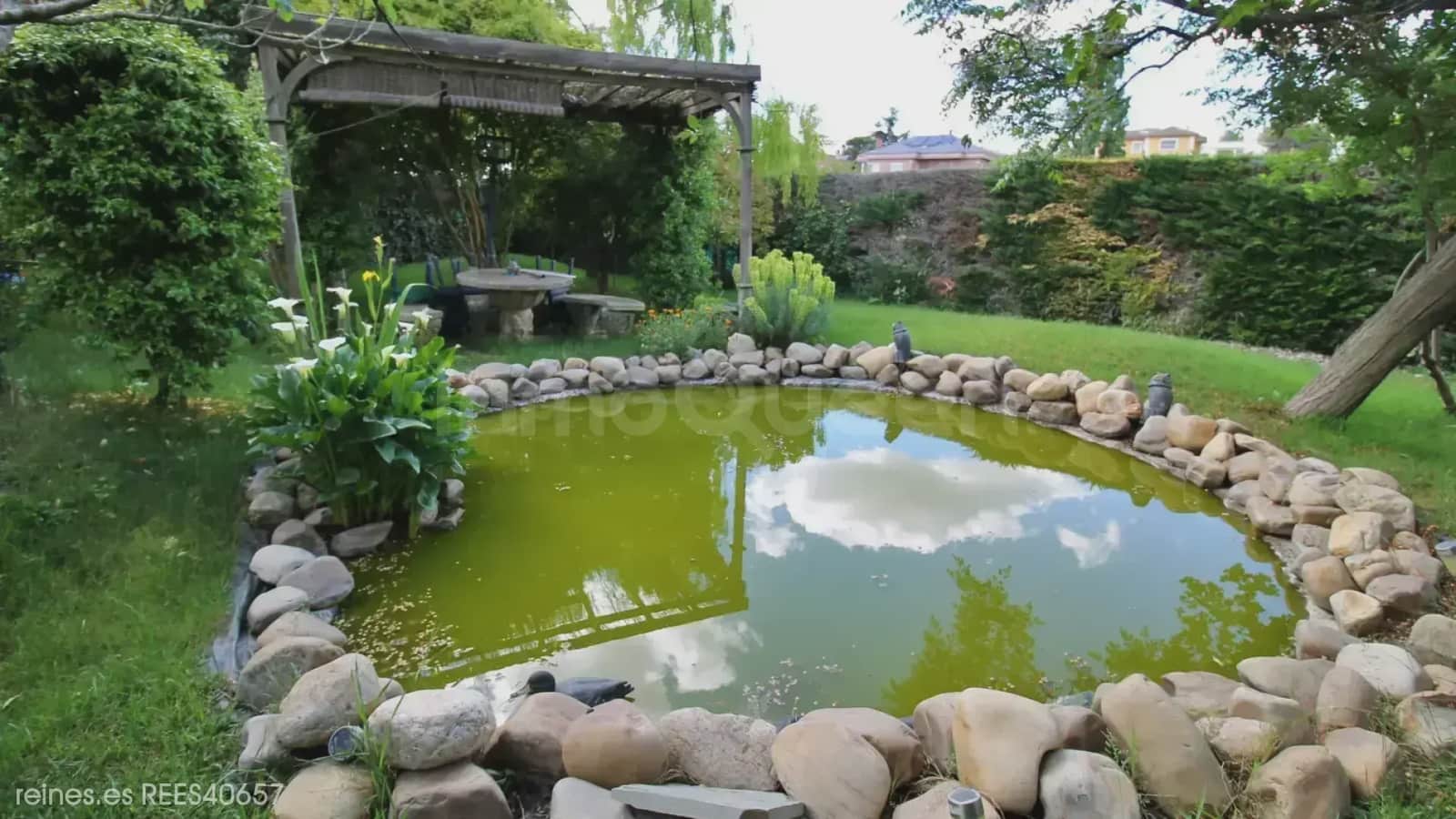 4 soveværelse Finca/Landehus til salg i Alcorcon med garage - € 1.090.000 (Ref: 9830505)