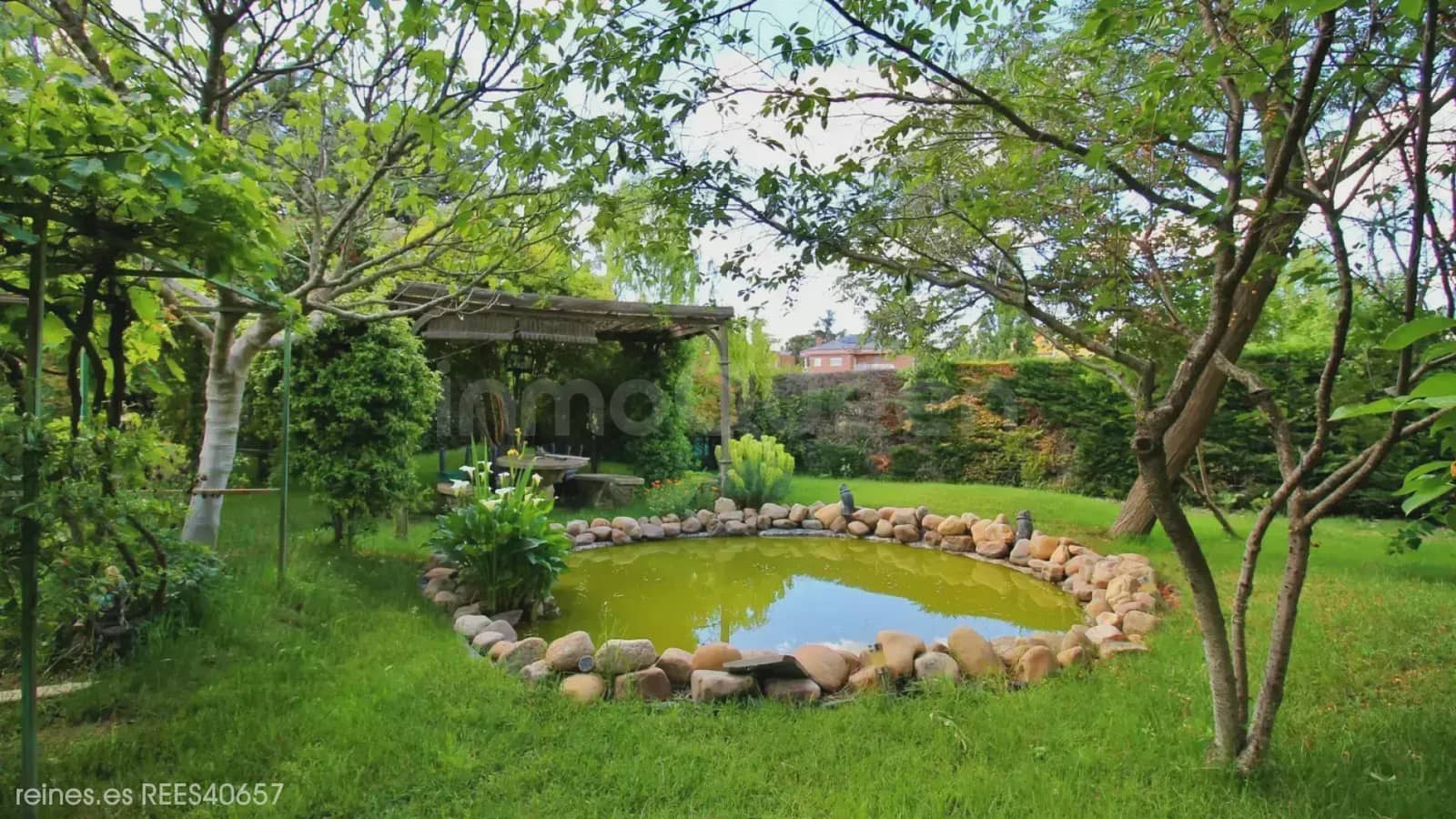 4 bedroom Finca/Country House for sale in Alcorcon with garage - € 1,090,000 (Ref: 9830505)