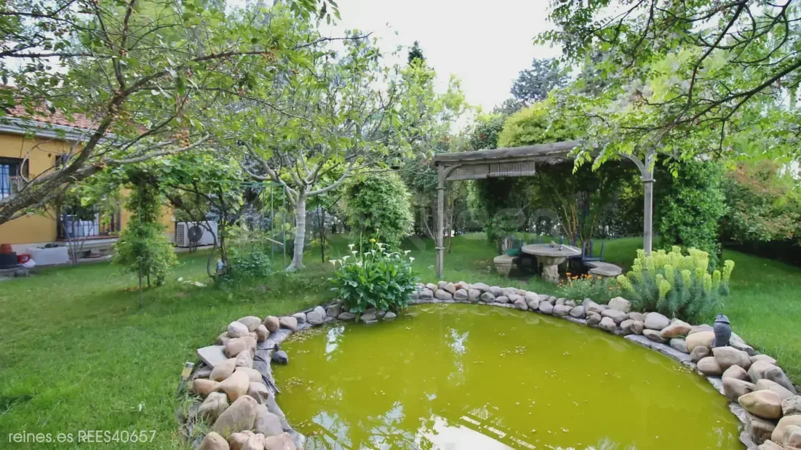 4 bedroom Finca/Country House for sale in Alcorcon with garage - € 1,090,000 (Ref: 9830505)