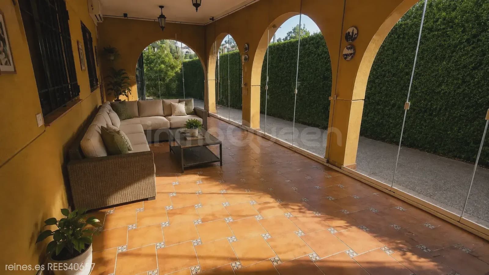 4 bedroom Finca/Country House for sale in Alcorcon with garage - € 1,090,000 (Ref: 9830505)