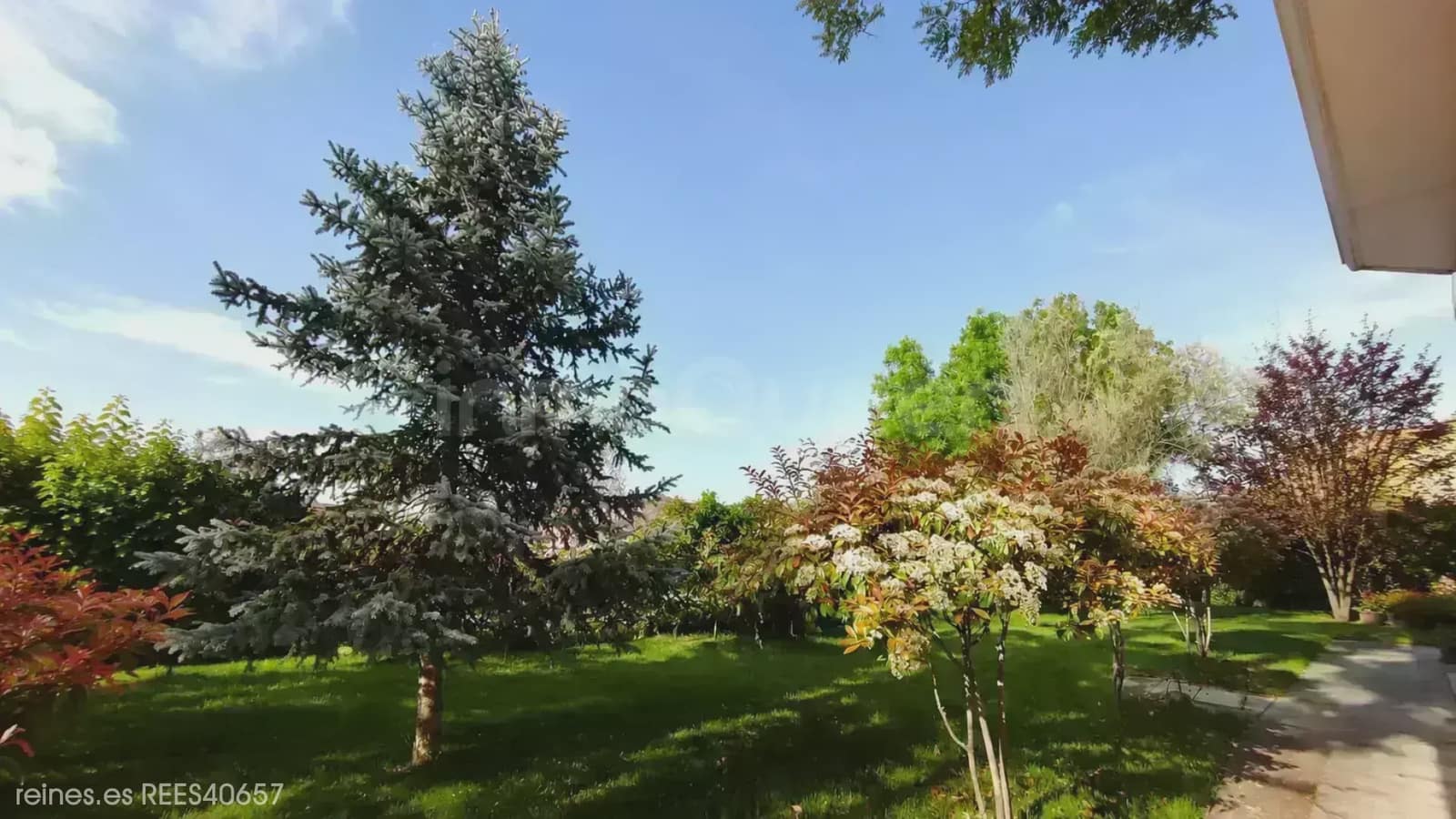 4 bedroom Finca/Country House for sale in Villaviciosa de Odon with garage - € 1,090,000 (Ref: 9830505)
