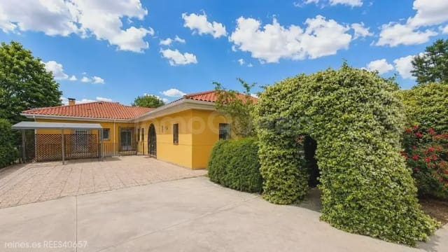 Finca/Casa Rural de 4 habitaciones en Villaviciosa de Odón en venta con garaje - 1.090.000 € (Ref: 9830505)
