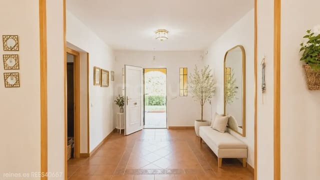4 bedroom Finca/Country House for sale in Villaviciosa de Odón with garage - € 1,090,000 (Ref: 9830505)