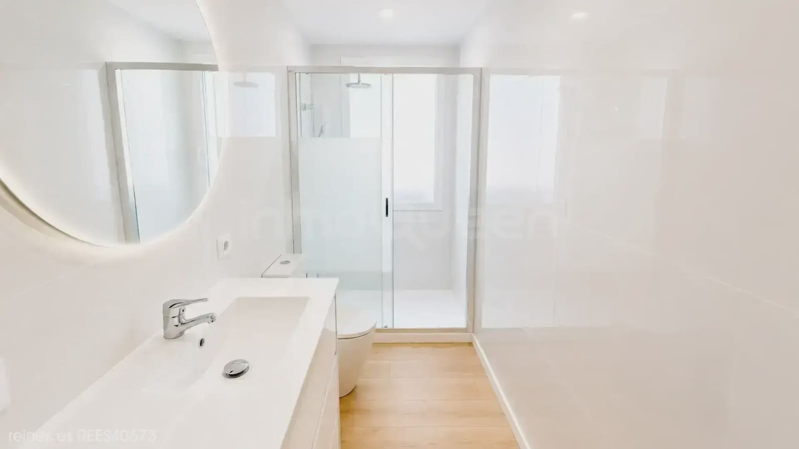 4 bedroom Flat for rent in Zaragoza city - € 1,800 (Ref: 9841058)