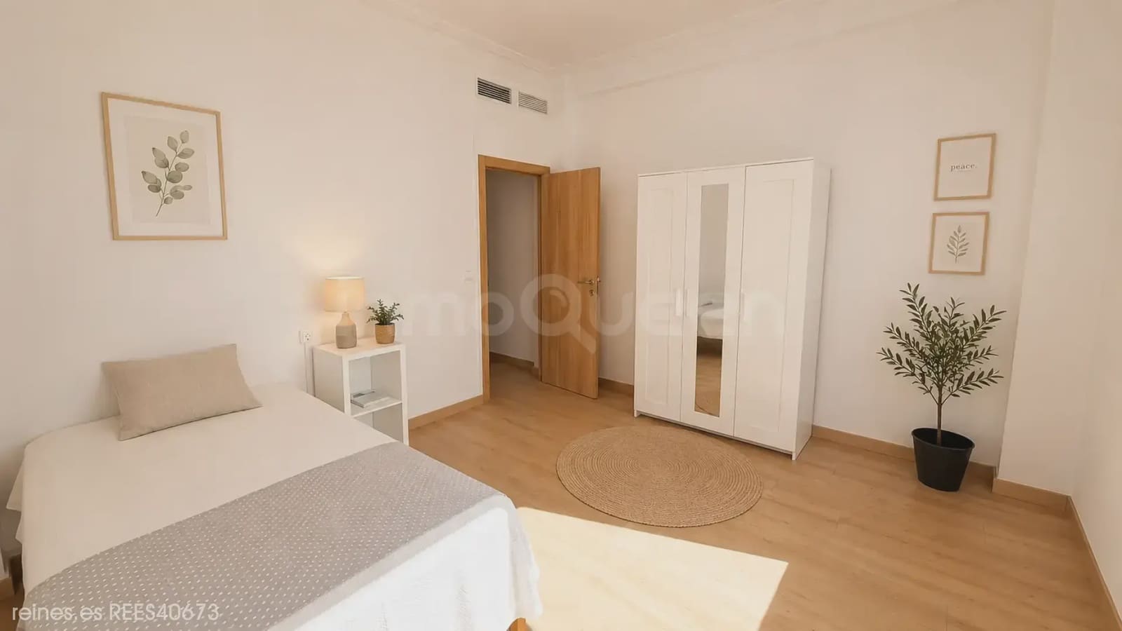 4 bedroom Flat for rent in Zaragoza city - € 1,800 (Ref: 9841058)