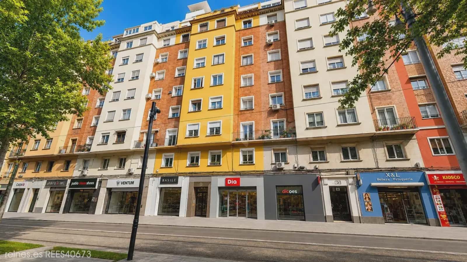 4 bedroom Flat for rent in Zaragoza city - € 1,800 (Ref: 9841058)