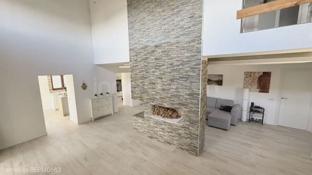4 bedroom Apartment for sale in Bárcena de Cudon, Miengo with garage - € 410,000 (Ref: 9841221)
