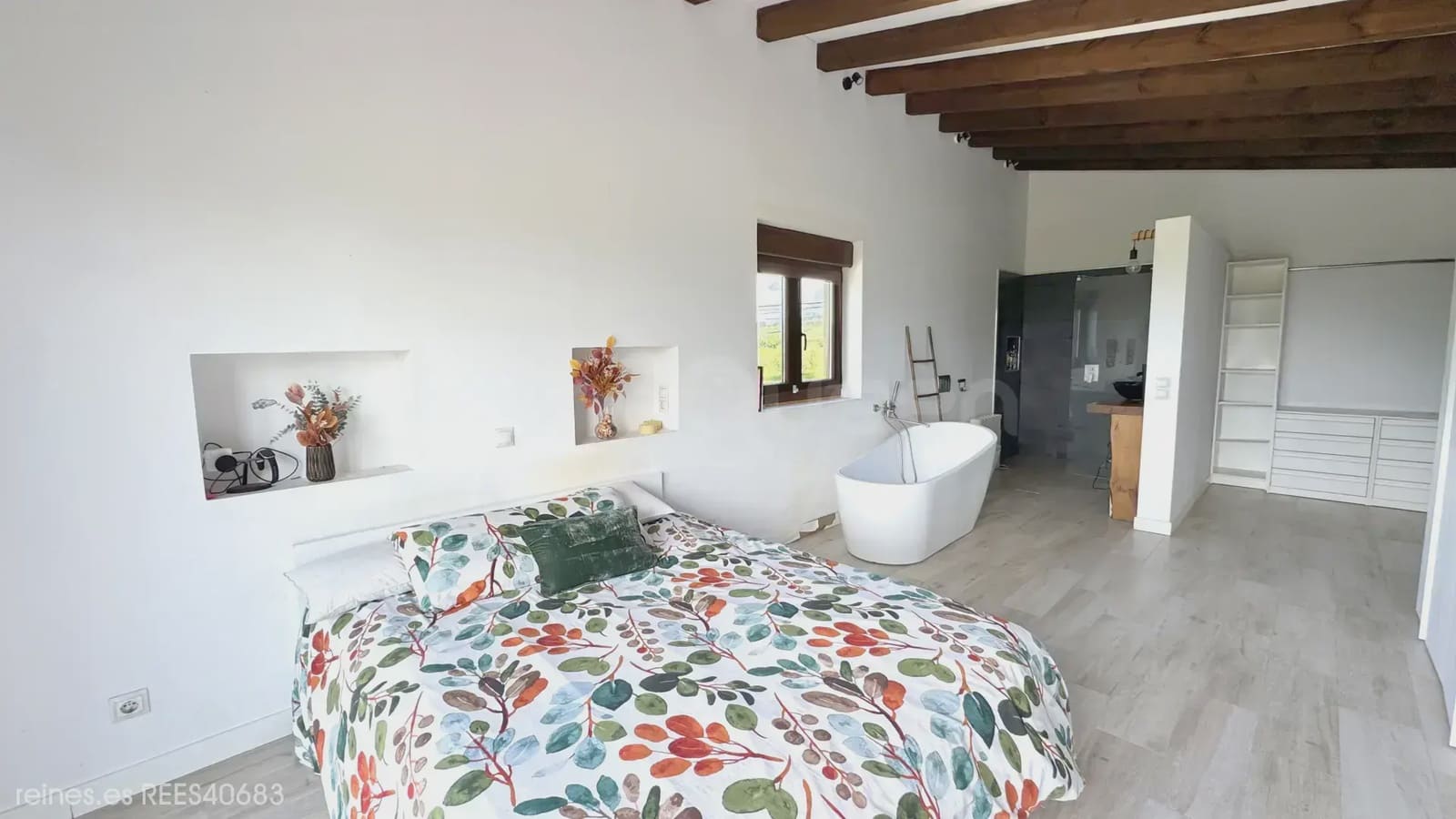 4 bedroom Apartment for sale in Barcena de Cudon with garage - € 410,000 (Ref: 9841221)