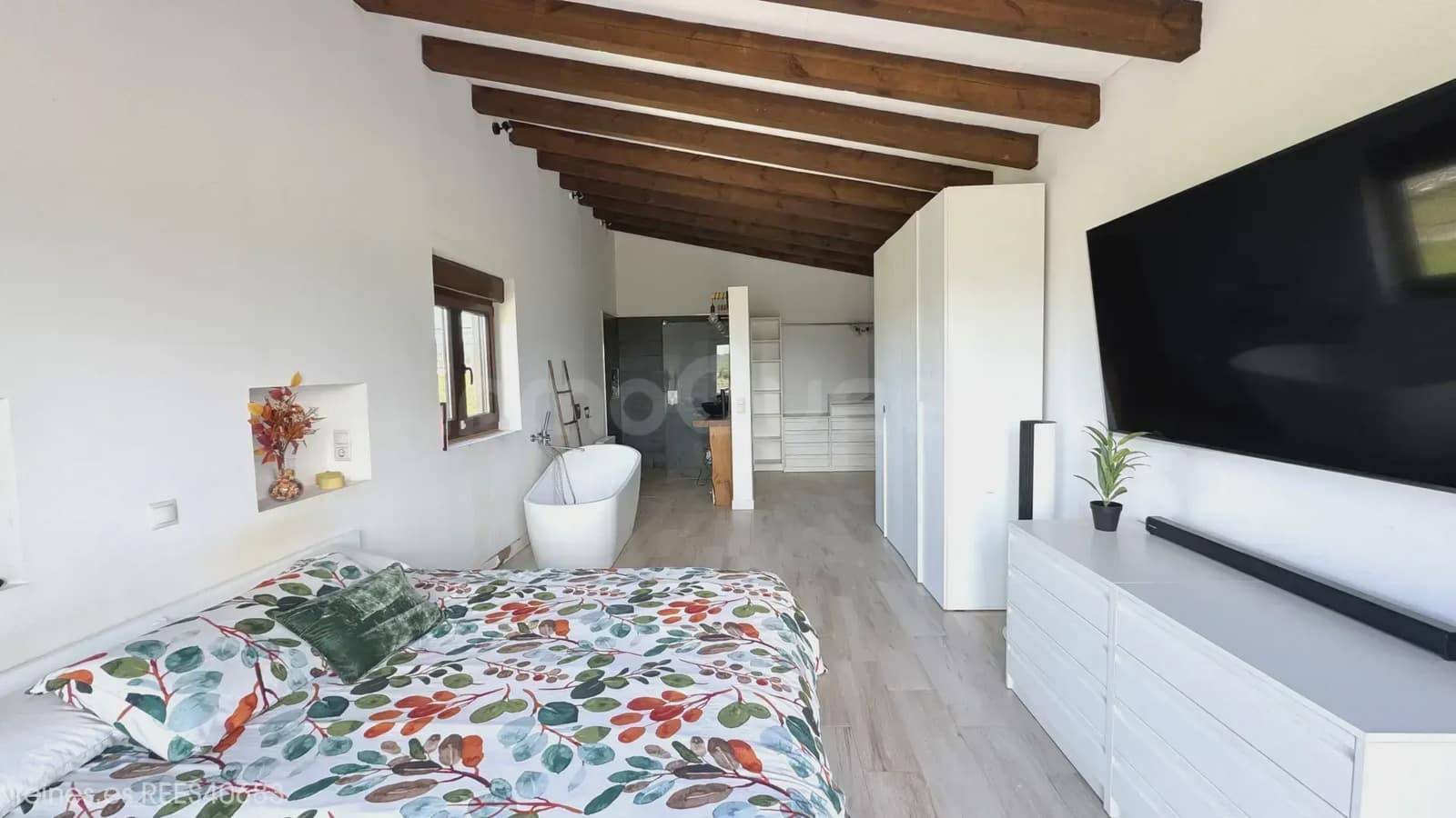 4 bedroom Apartment for sale in Barcena de Cudon with garage - € 410,000 (Ref: 9841221)