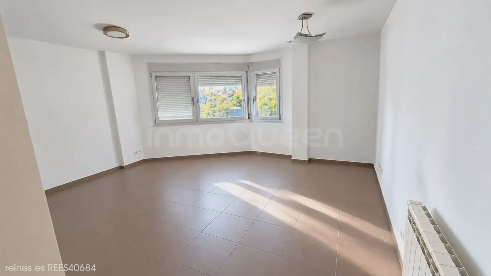 2 bedroom Flat for sale in Villanueva de Gallego - € 185,000 (Ref: 9841430)