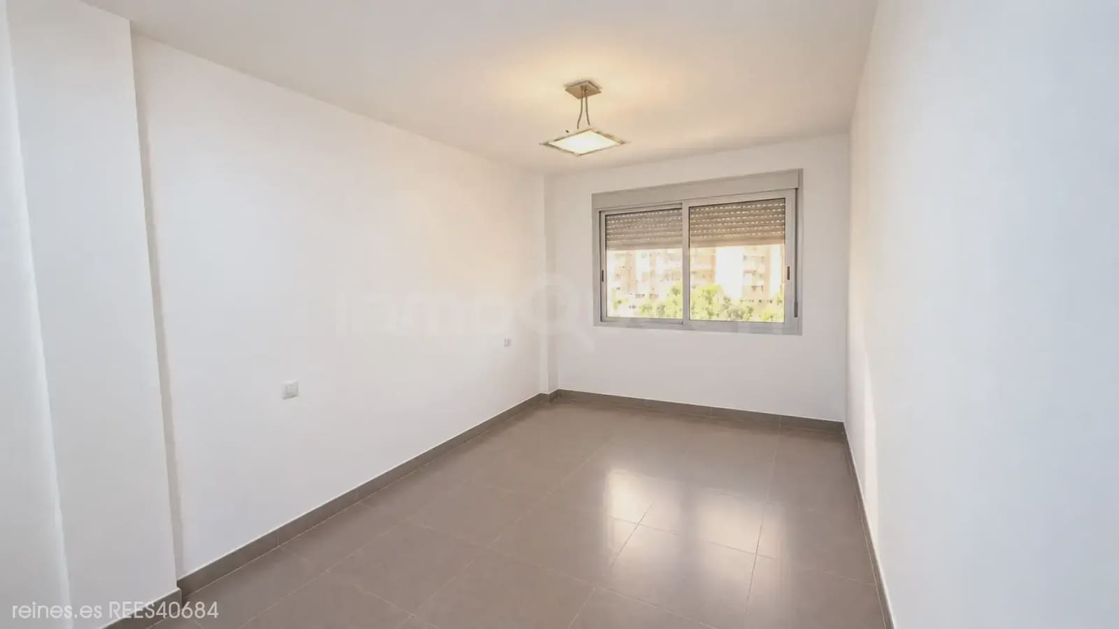 2 bedroom Flat for sale in Villanueva de Gallego - € 185,000 (Ref: 9841430)