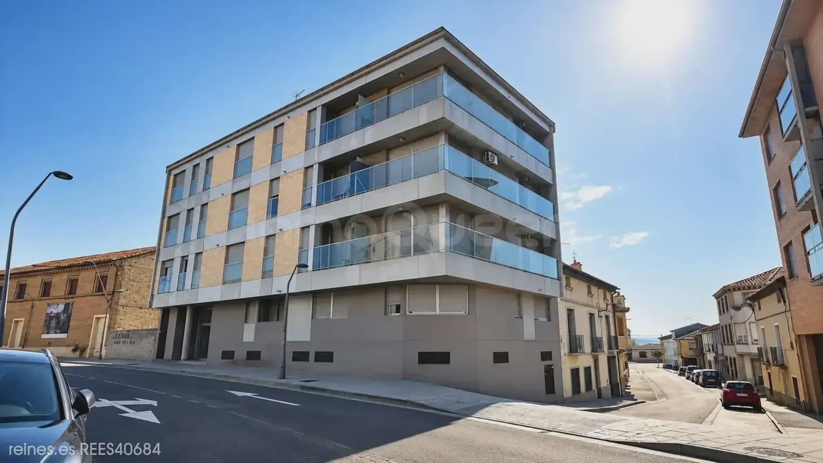 2 bedroom Flat for sale in Villanueva de Gallego - € 185,000 (Ref: 9841430)