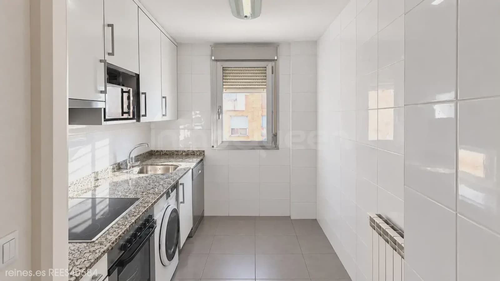 2 bedroom Flat for sale in Villanueva de Gallego - € 185,000 (Ref: 9841430)