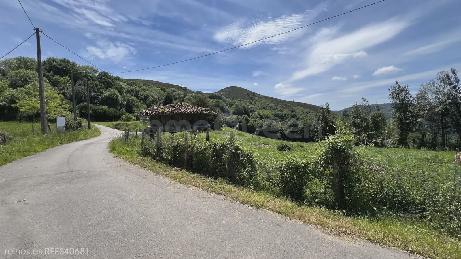 3 sypialnia Finka/Dom wiejski na sprzedaż w Siero - 91 500 € (Ref: 9863846)