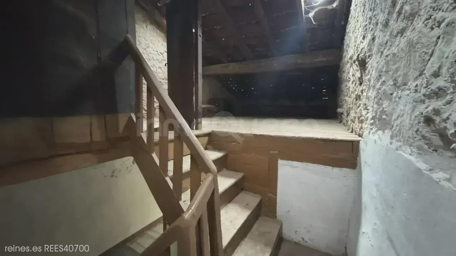 4 bedroom Finca/Country House for sale in Lamason - € 79,000 (Ref: 9865953)