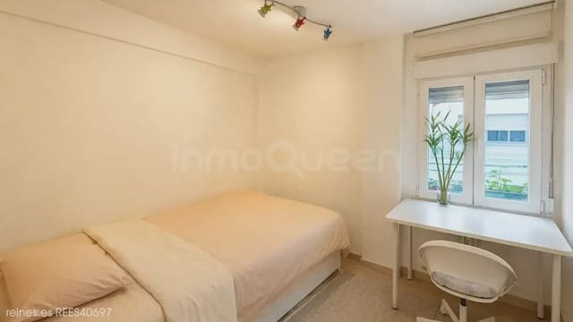 4 soverom Leilighet til salgs i Castillejos, Madrid by - € 975 000 (Ref: 9866203)