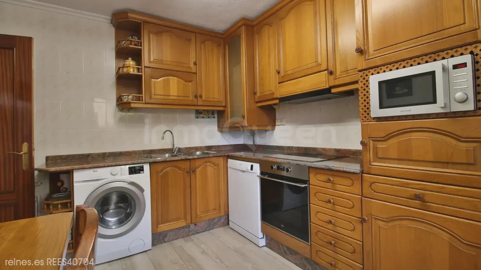 3 slaapkamer Halfvrijstaande villa te koop in Penagos - € 345.000 (Ref: 9869666)