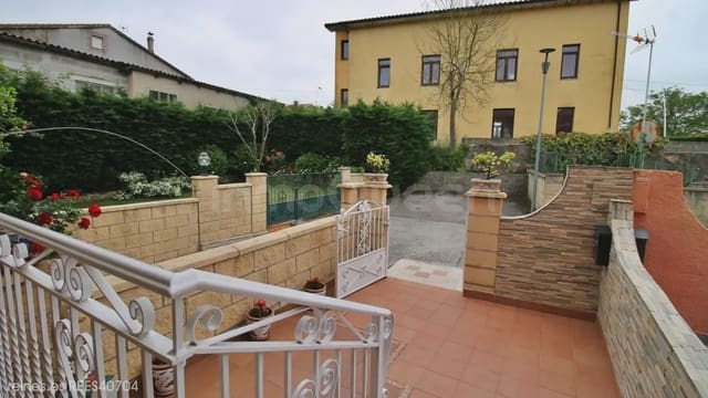 3 slaapkamer Halfvrijstaande villa te koop in Penagos - € 345.000 (Ref: 9869666)