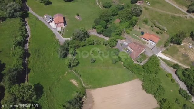 Działka budowlana na sprzedaż w Peñamellera Baja - 49 000 € (Ref: 9870376)
