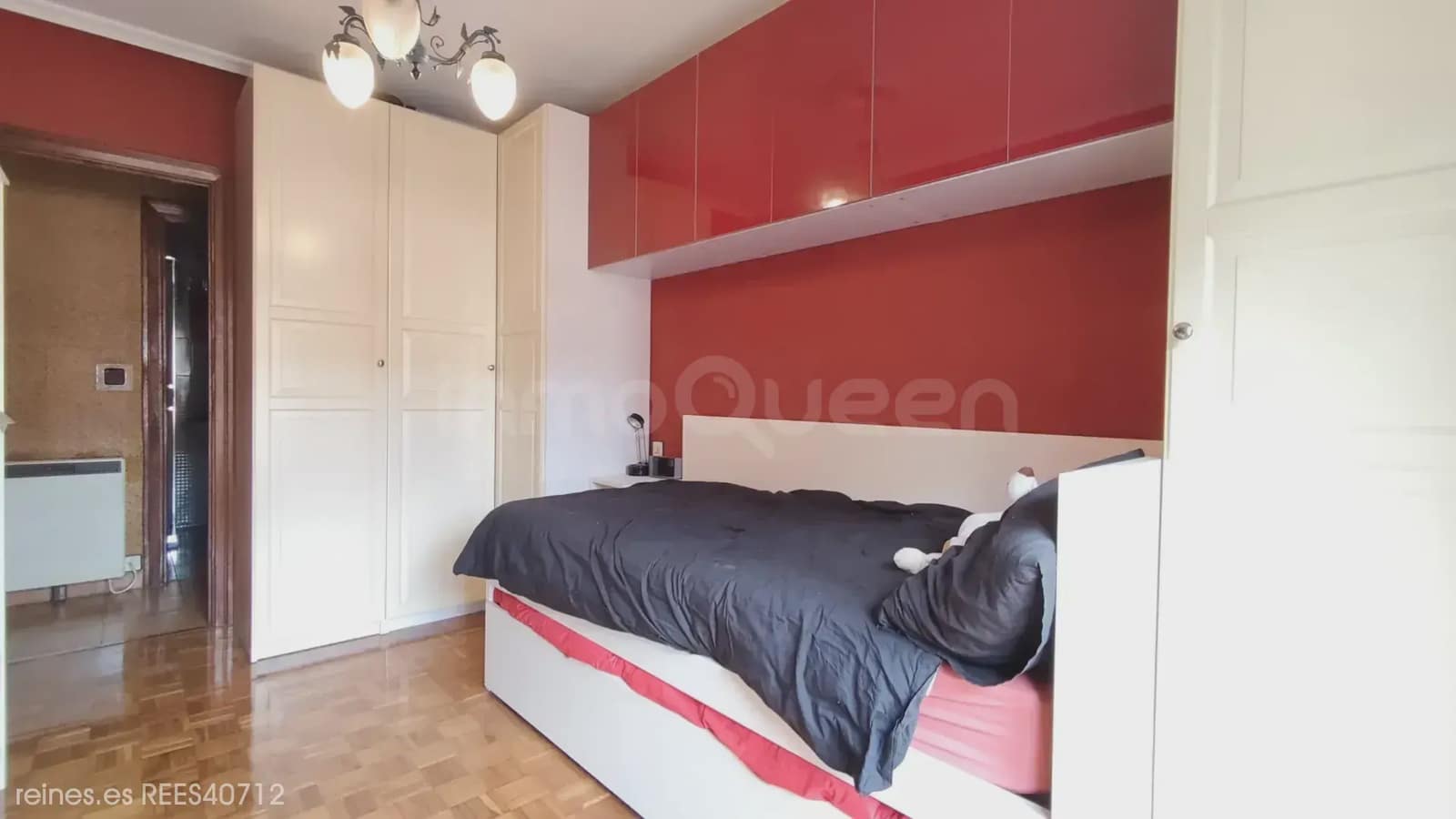 Piso de 3 habitaciones en Mieres en venta con garaje - 149.900 € (Ref: 9875395)