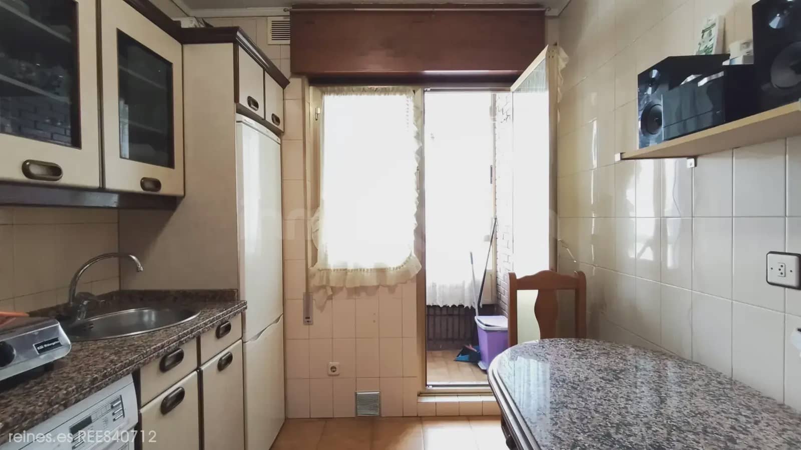 Piso de 3 habitaciones en Mieres en venta con garaje - 149.900 € (Ref: 9875395)