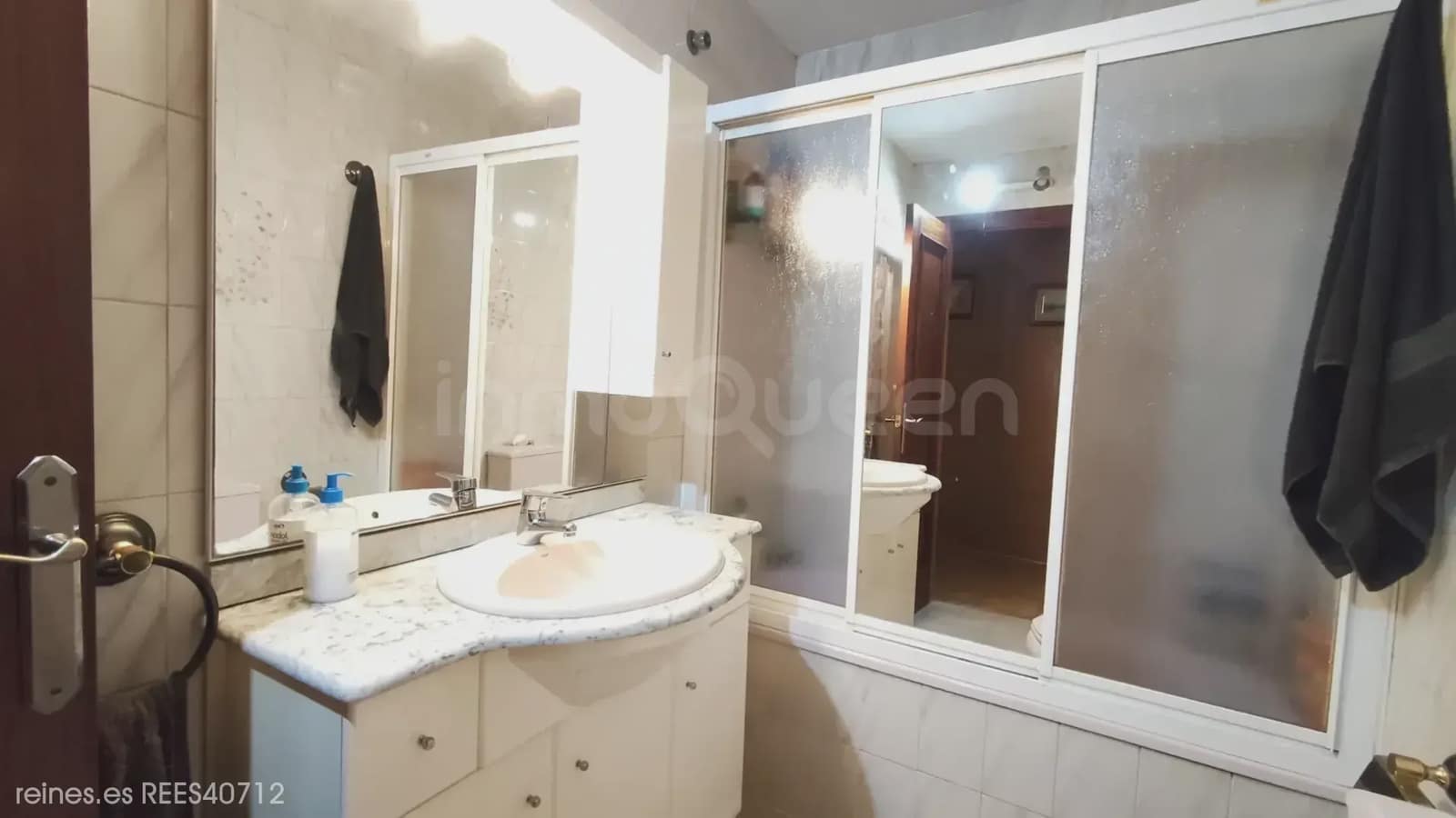 Piso de 3 habitaciones en Mieres en venta con garaje - 149.900 € (Ref: 9875395)
