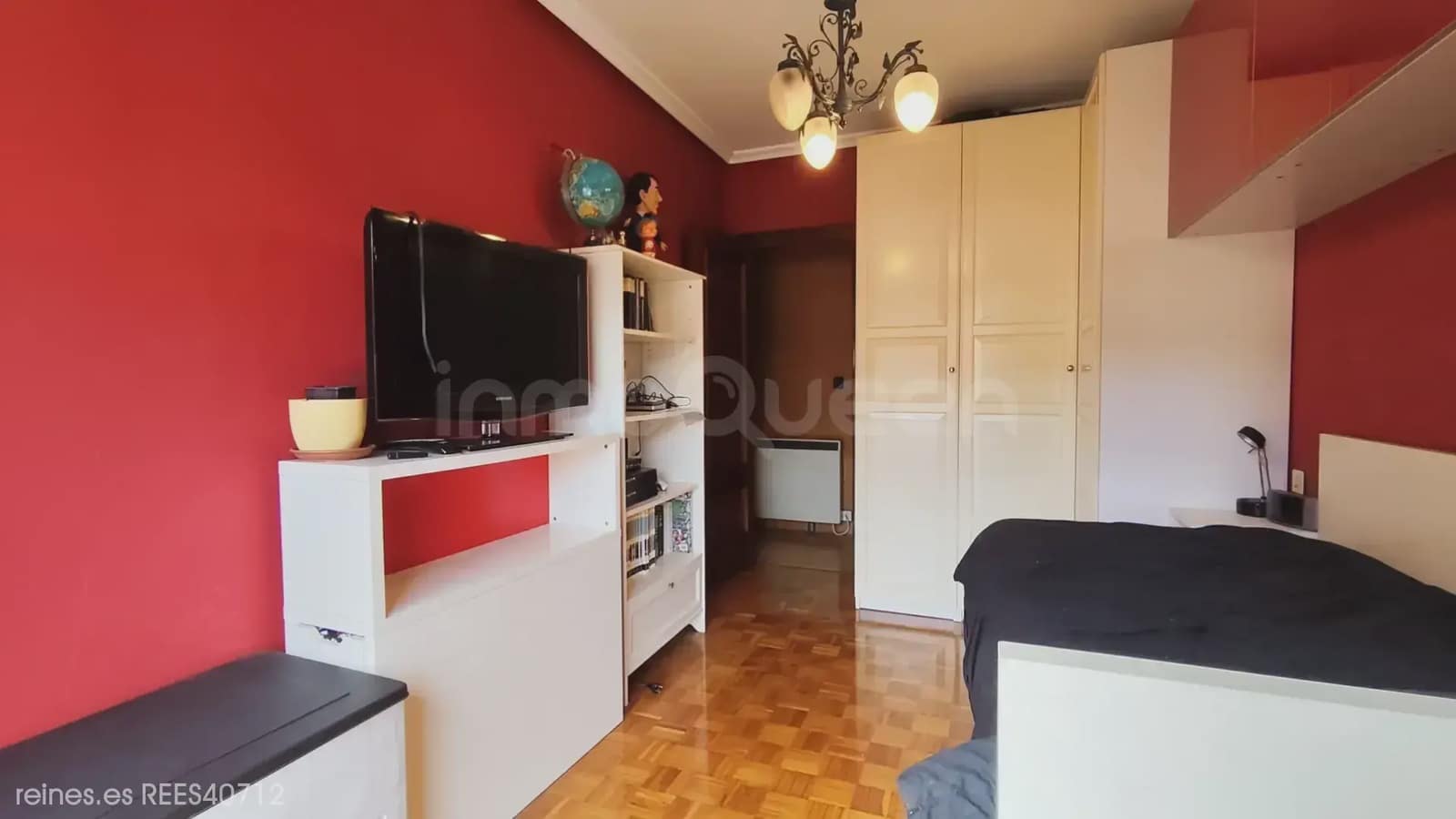 Piso de 3 habitaciones en Mieres en venta con garaje - 149.900 € (Ref: 9875395)