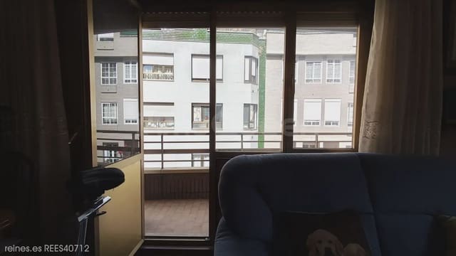 Piso de 3 habitaciones en Mieres en venta con garaje - 149.900 € (Ref: 9875395)