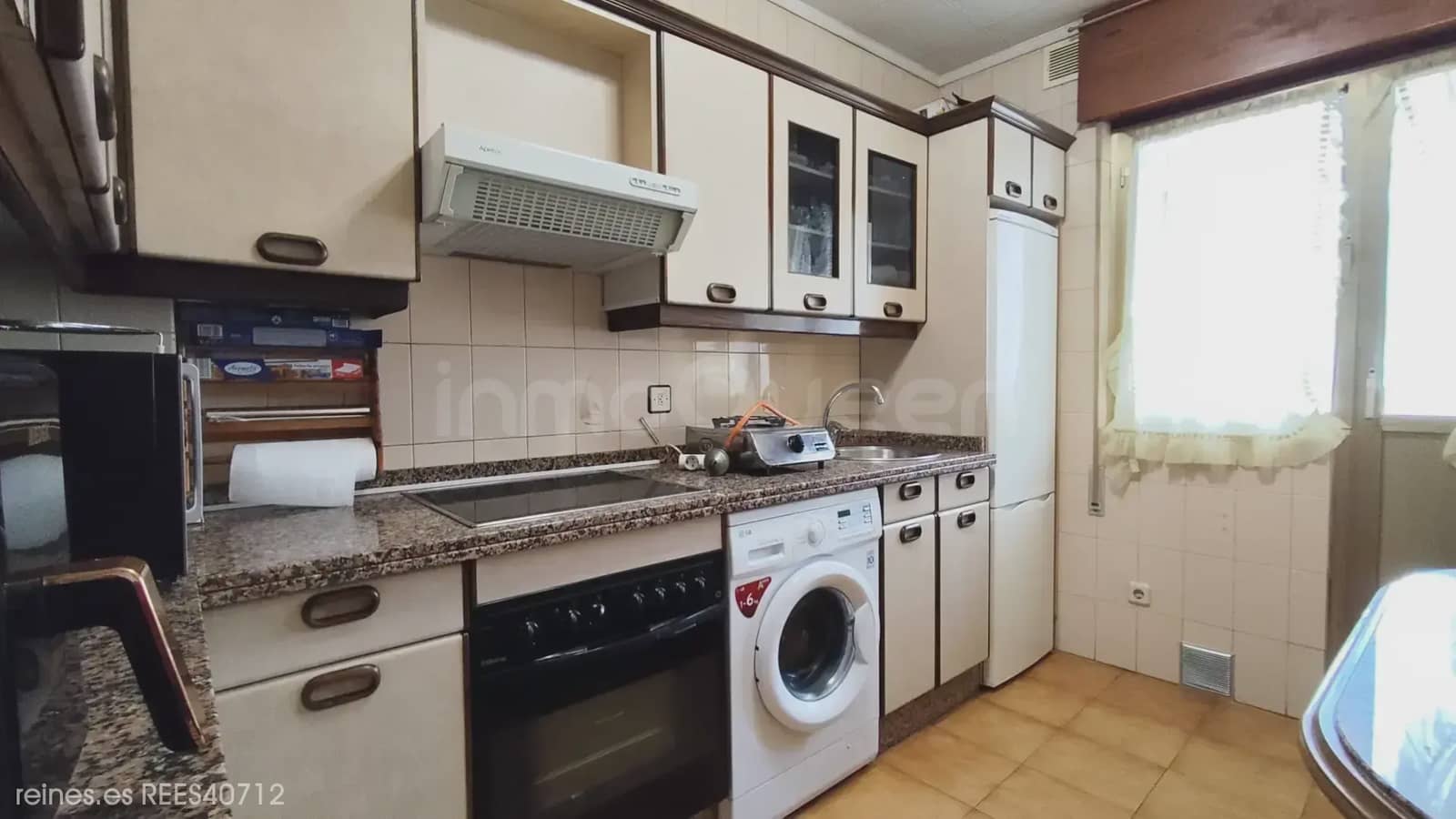 Piso de 3 habitaciones en Mieres en venta con garaje - 149.900 € (Ref: 9875395)