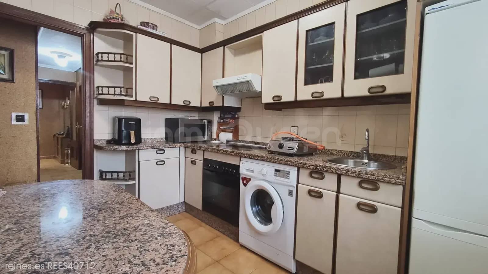 Piso de 3 habitaciones en Mieres en venta con garaje - 149.900 € (Ref: 9875395)