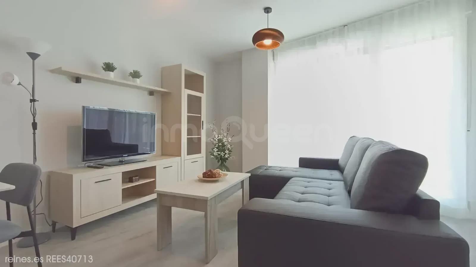 2 slaapkamer Flat te huur in Oviedo met garage - € 1.100 (Ref: 9879893)