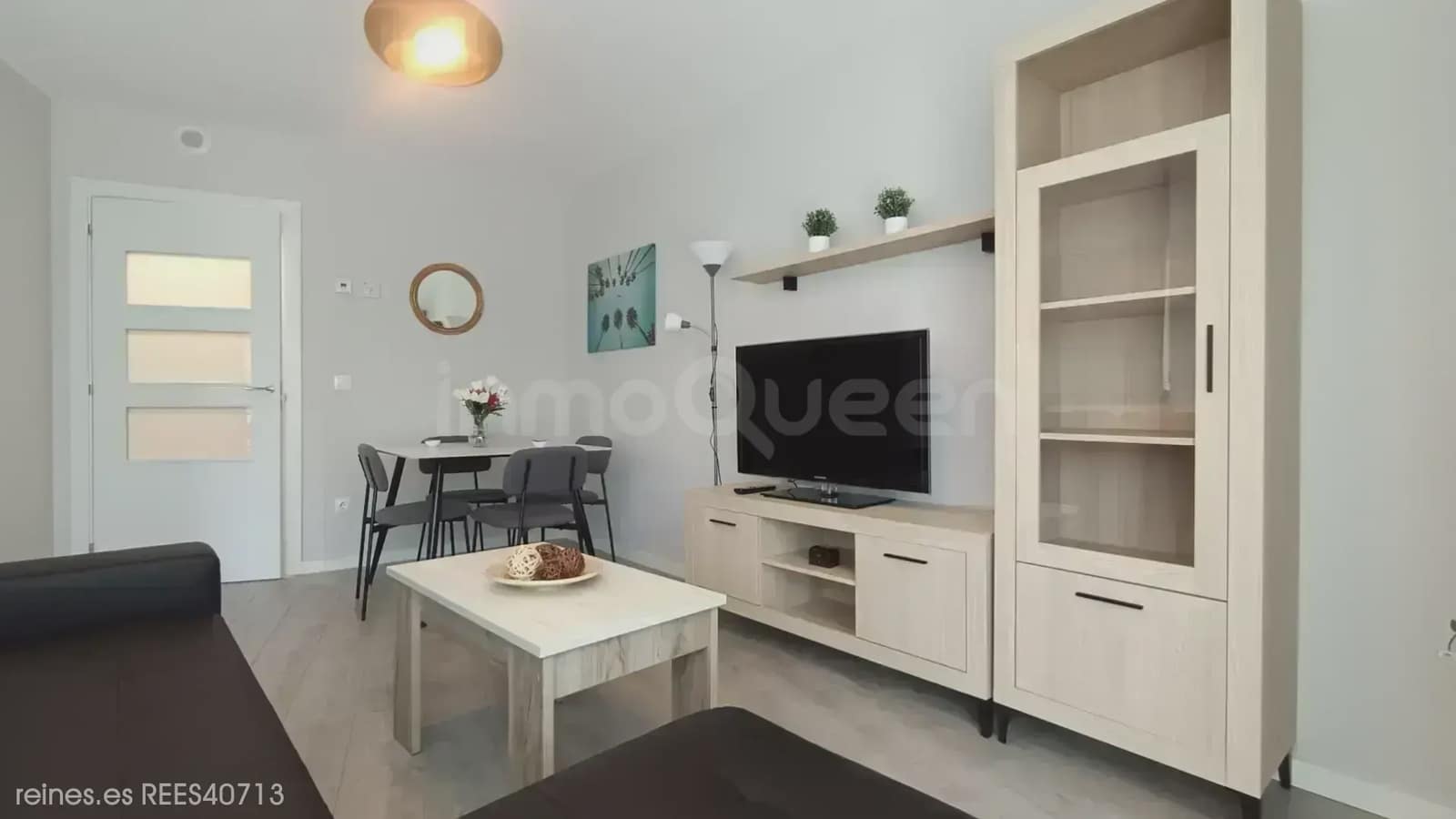 2 slaapkamer Flat te huur in Oviedo met garage - € 1.100 (Ref: 9879893)