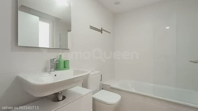 2 slaapkamer Flat te huur in Centro Urbano, Oviedo met garage - € 1.100 (Ref: 9879893)