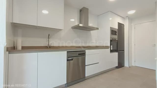 2 slaapkamer Flat te huur in Centro Urbano, Oviedo met garage - € 1.100 (Ref: 9879893)