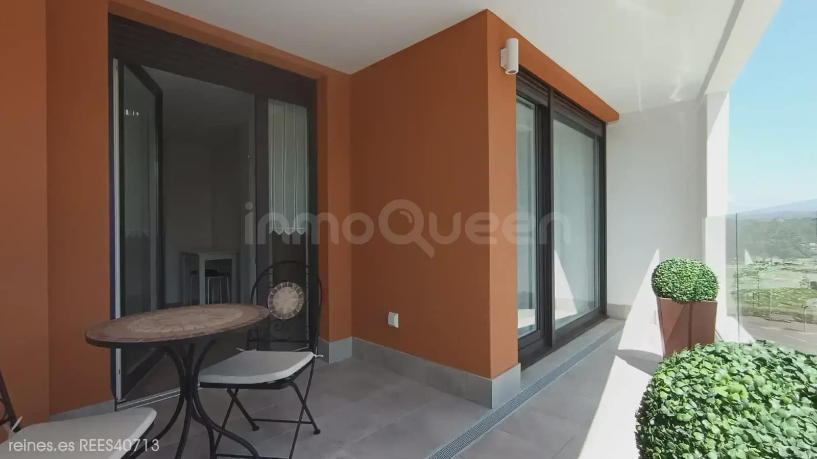 2 slaapkamer Flat te huur in Oviedo met garage - € 1.100 (Ref: 9879893)