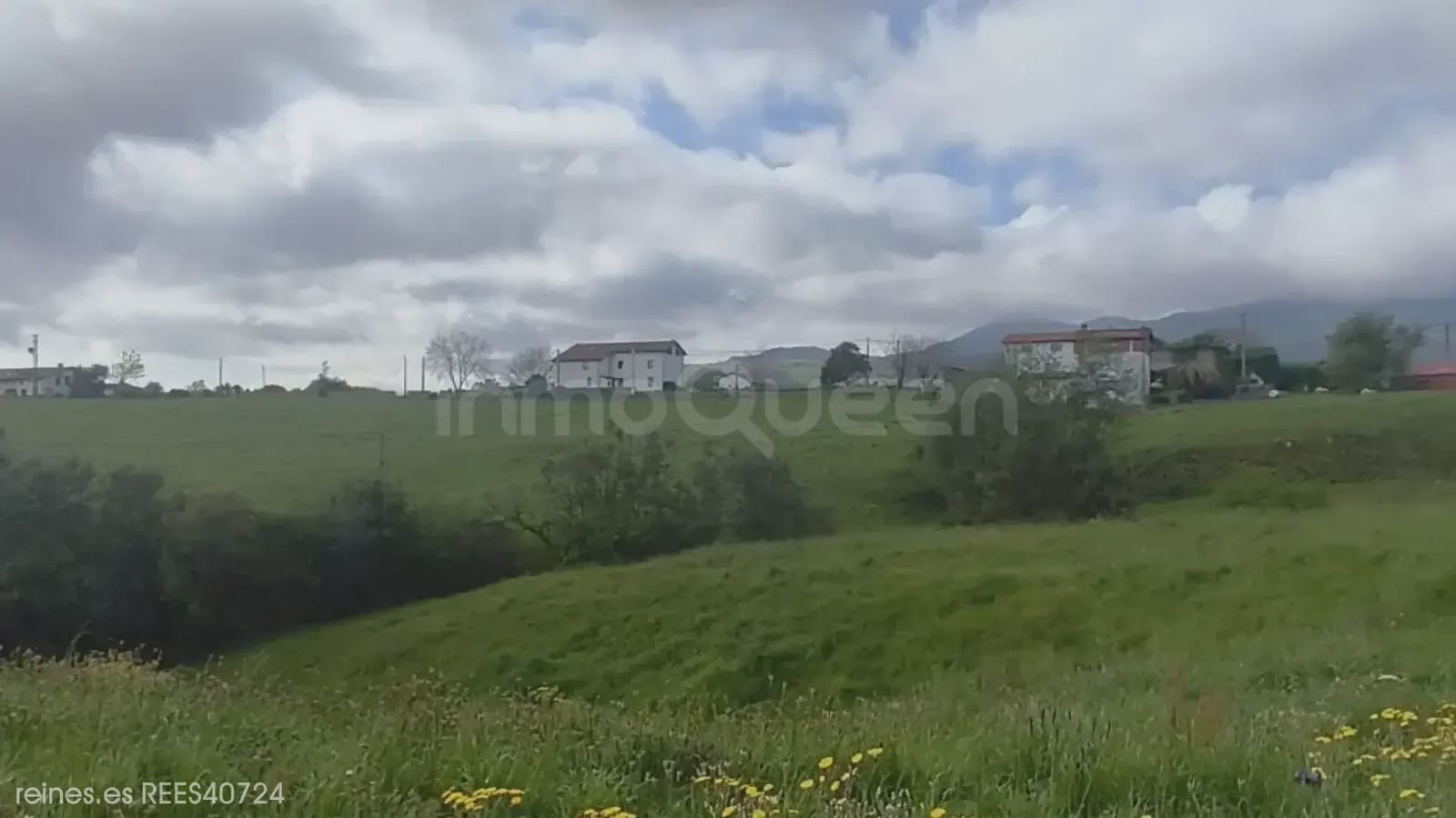 Terrain à Bâtir à vendre à Colombres - 120 000 € (Ref: 9882622)