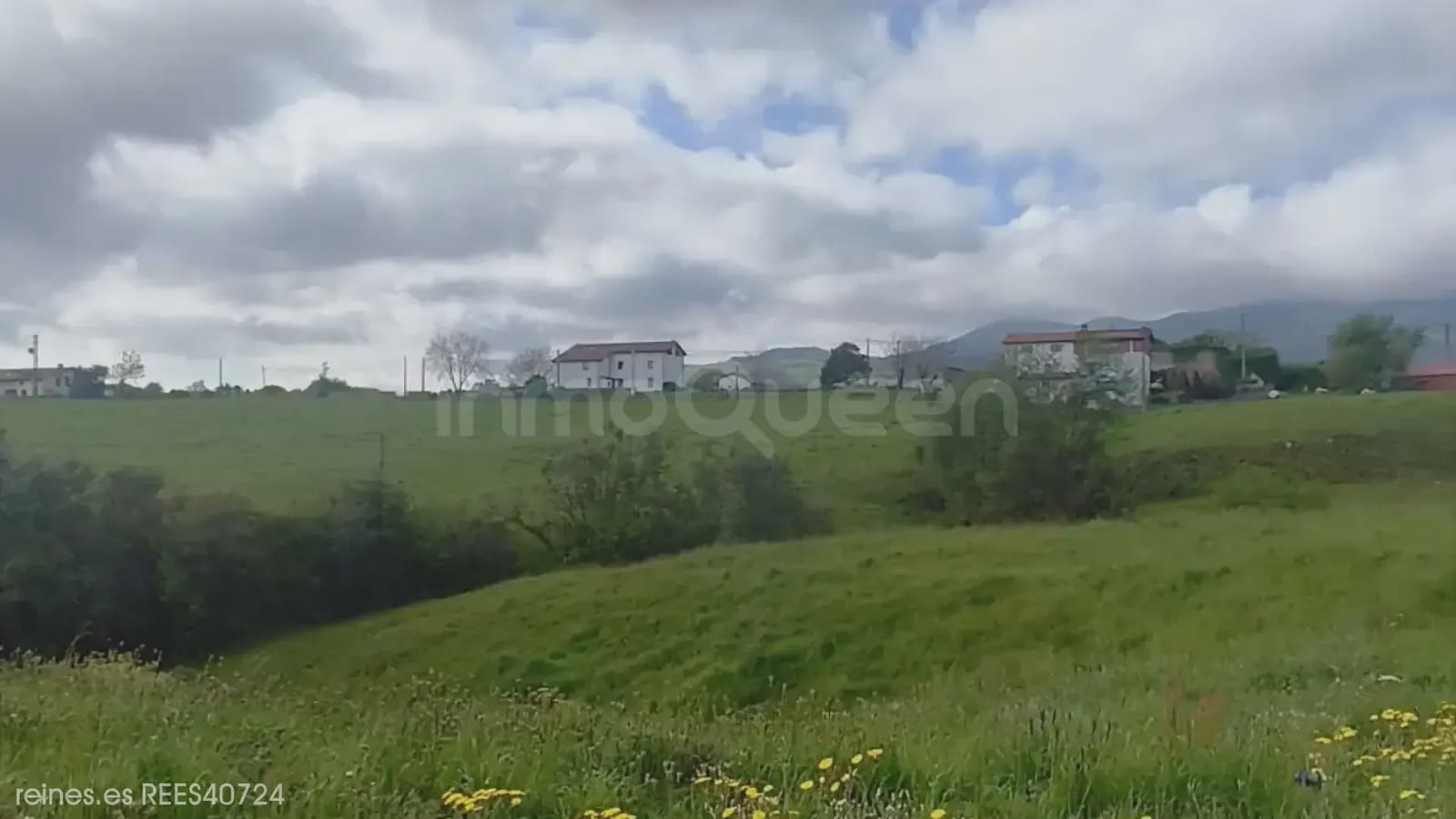 Terrain à Bâtir à vendre à Colombres - 120 000 € (Ref: 9882622)